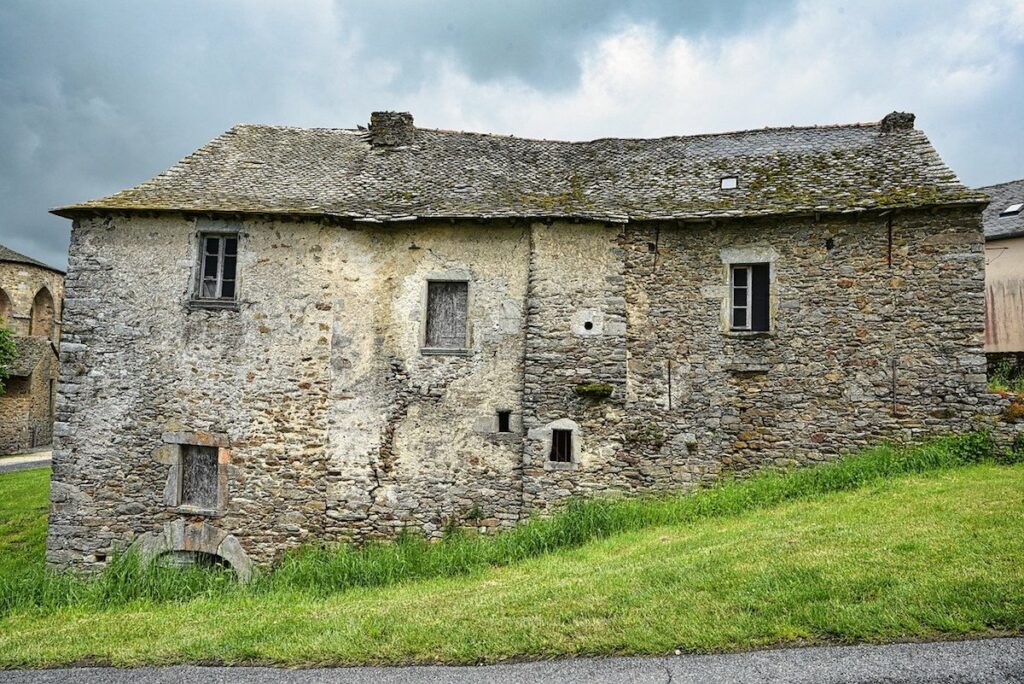 âge revêtement toiture maison